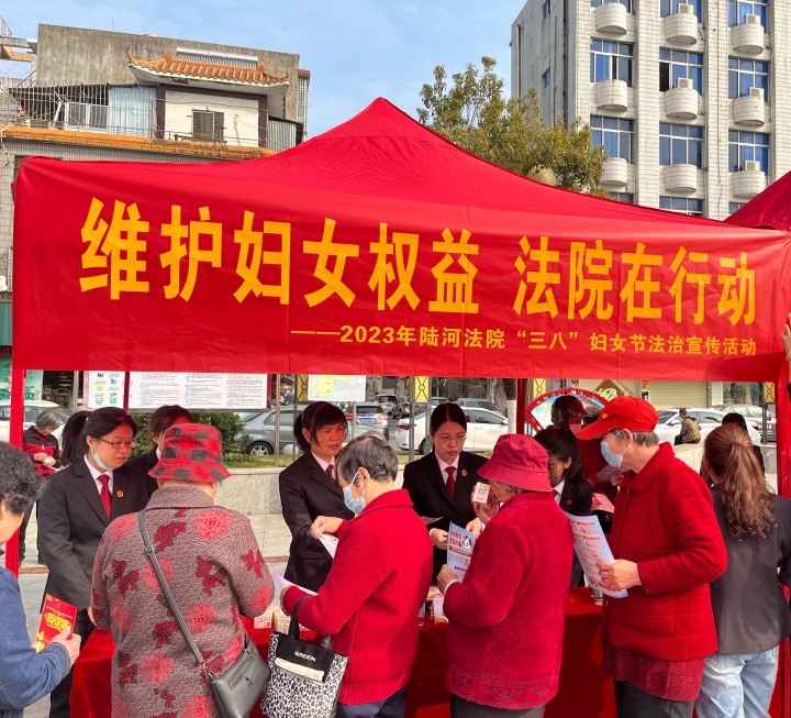 70d24bec5ceb8013dcecafb6d2020d3_副本.jpg